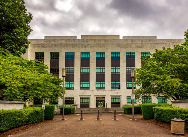 image of federal building